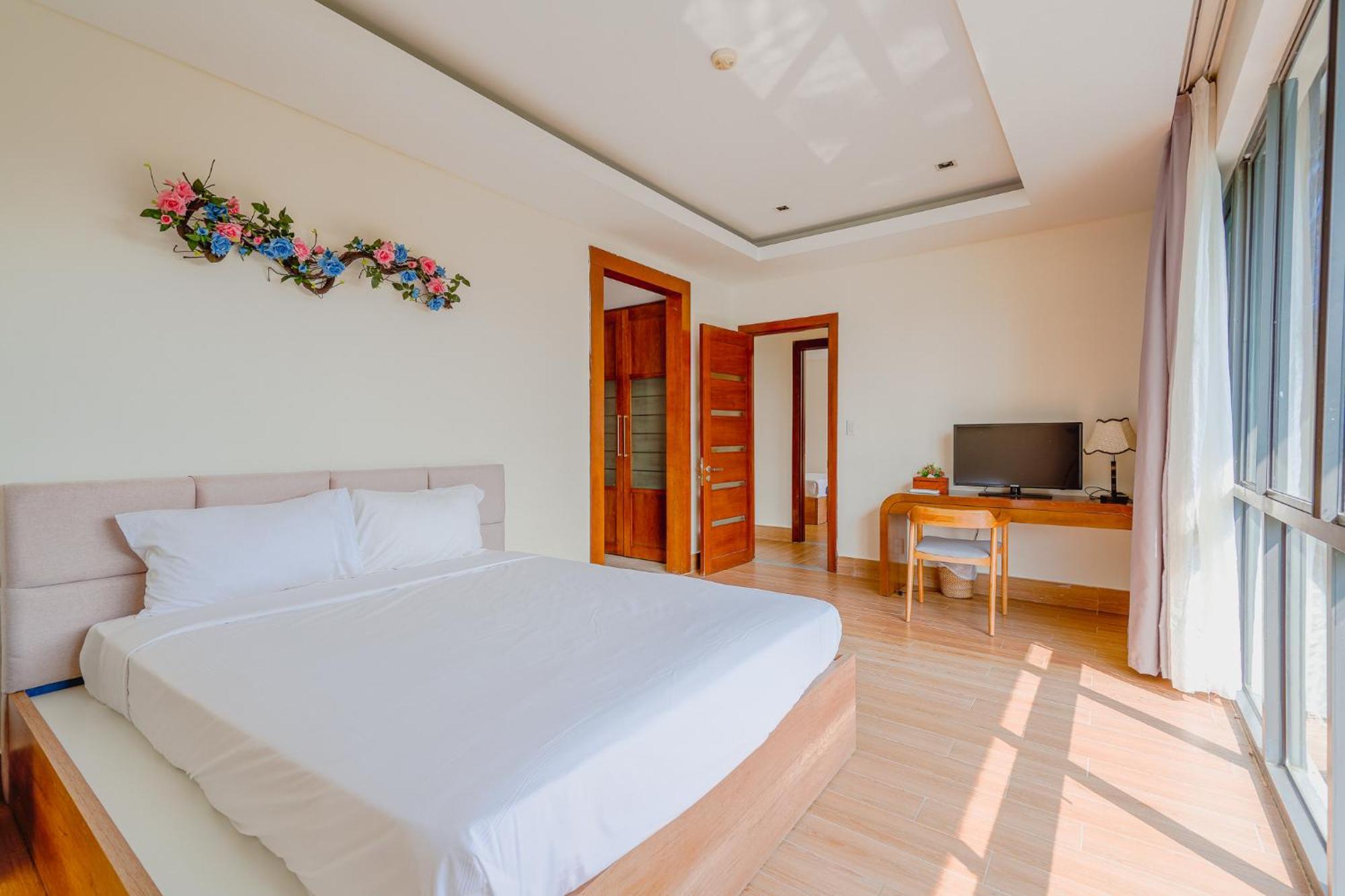 Luxury Pool Villa Close To The Private Beach ダナン市 エクステリア 写真