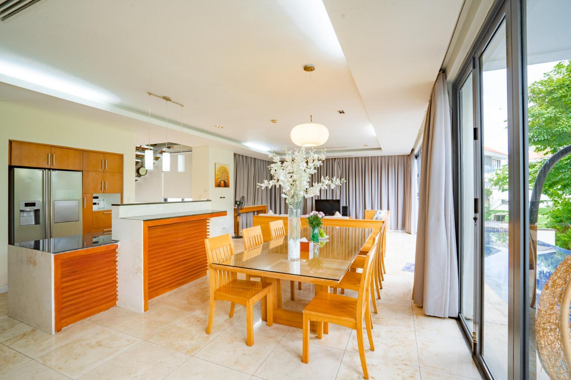 Luxury Pool Villa Close To The Private Beach ダナン市 エクステリア 写真